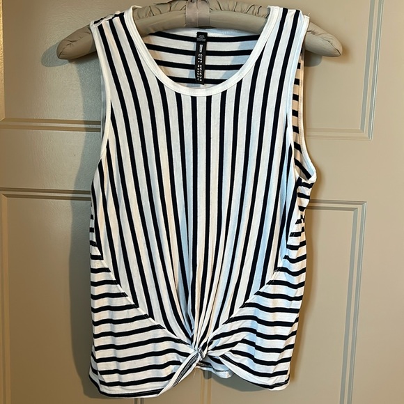 Lord and Taylor Design Lab tank - Picture 1 of 4